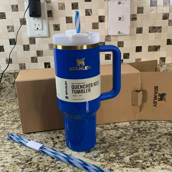 Stanley Other - Stanley 40 ounce ArcticTwist tumbler